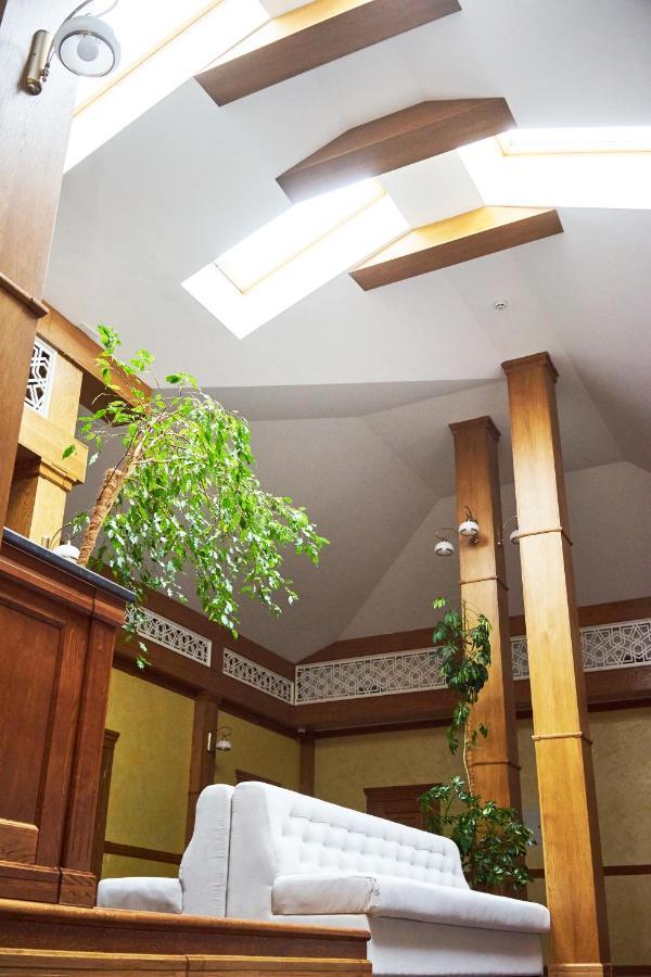 Східний Hotel Berezhany Ngoại thất bức ảnh