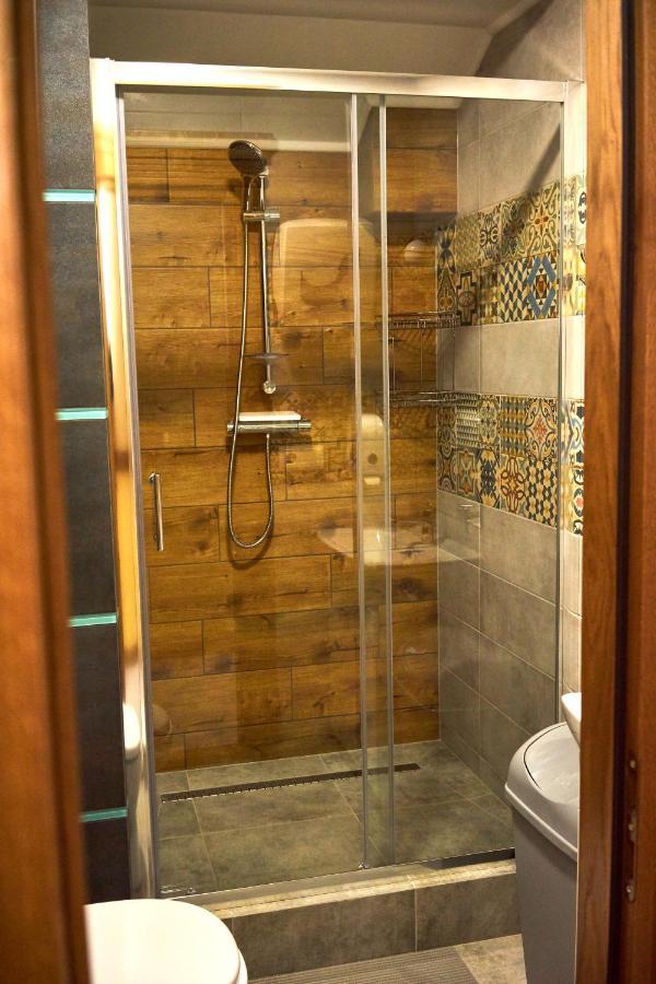 Східний Hotel Berezhany Ngoại thất bức ảnh
